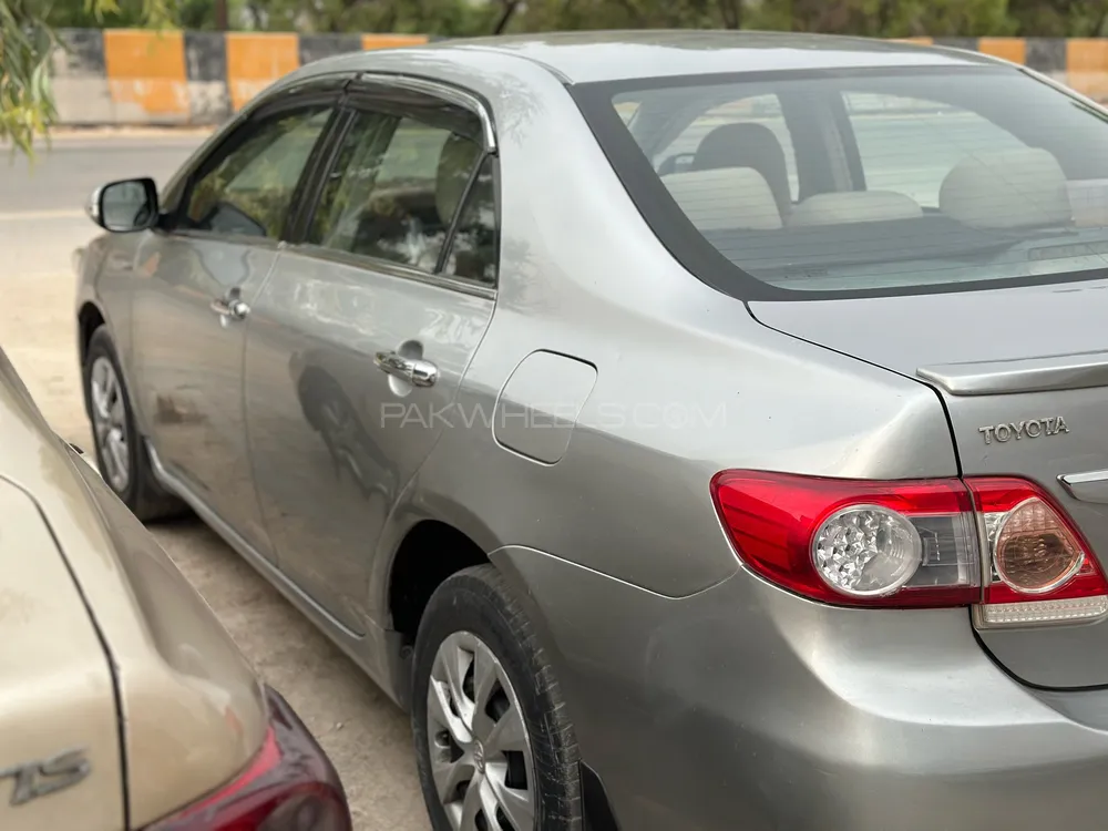 Toyota Corolla 2014 for Sale in Karachi Image-1