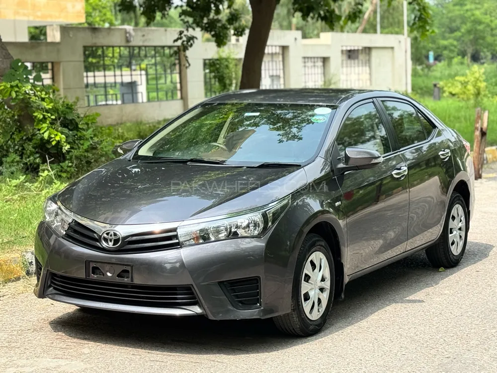 Toyota Corolla 2017 for Sale in Khushab Image-1
