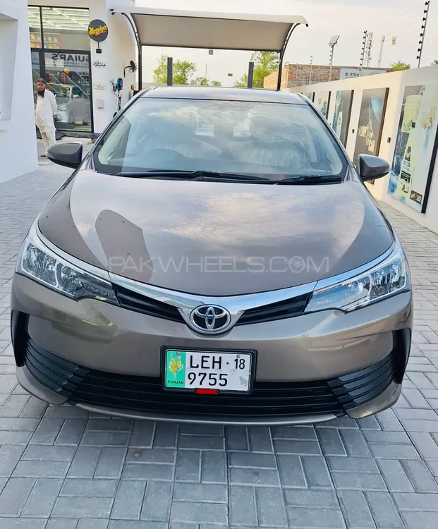 Toyota Corolla 2018 for Sale in Multan Image-1