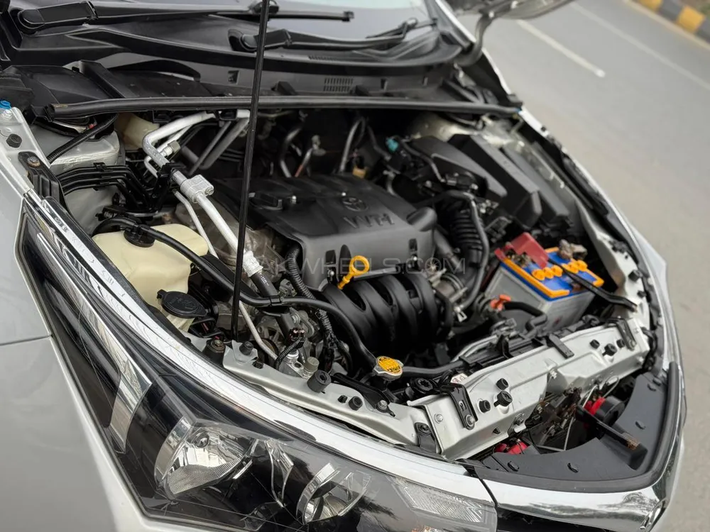 Toyota Corolla 2017 for Sale in Lahore Image-1