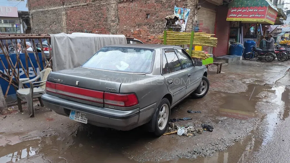 Toyota Corona 1988 for Sale in Lahore Image-1
