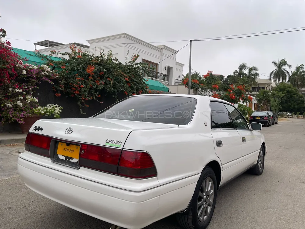 Toyota Crown 1997 for Sale in Karachi Image-1