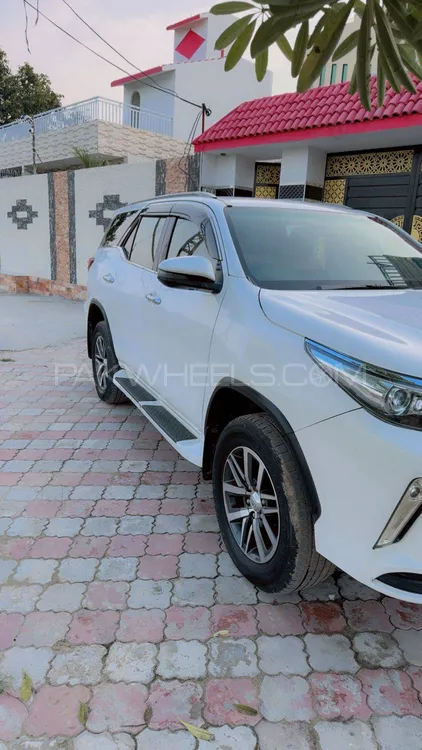 Toyota Fortuner 2018 for Sale in Lala musa Image-1
