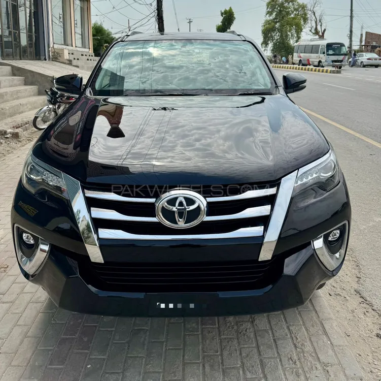 Toyota Fortuner 2019 for Sale in Rahim Yar Khan Image-1