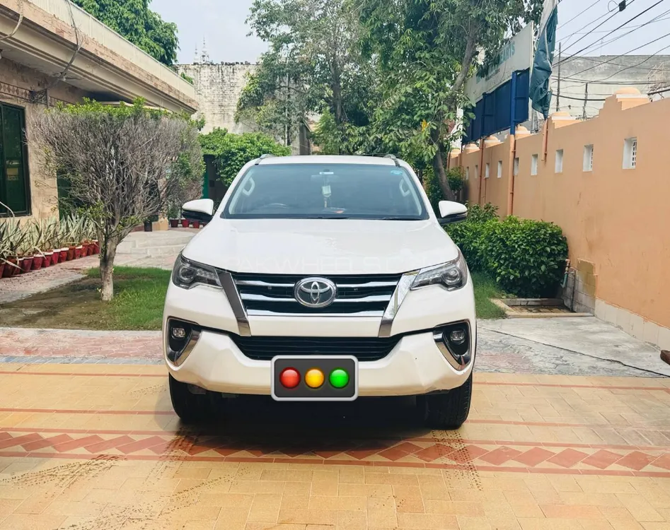Toyota Fortuner 2020 for Sale in Lahore Image-1