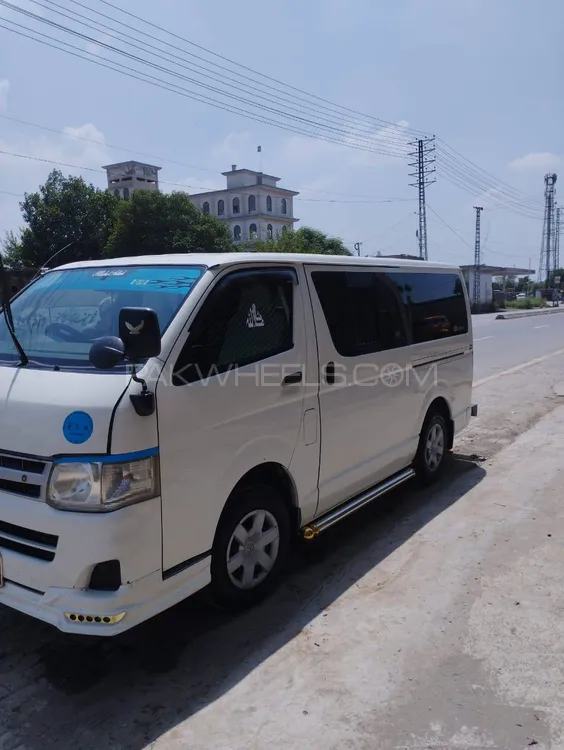 ٹویوٹا ہائی ایس 2012 for Sale in ٹیکسلا Image-1