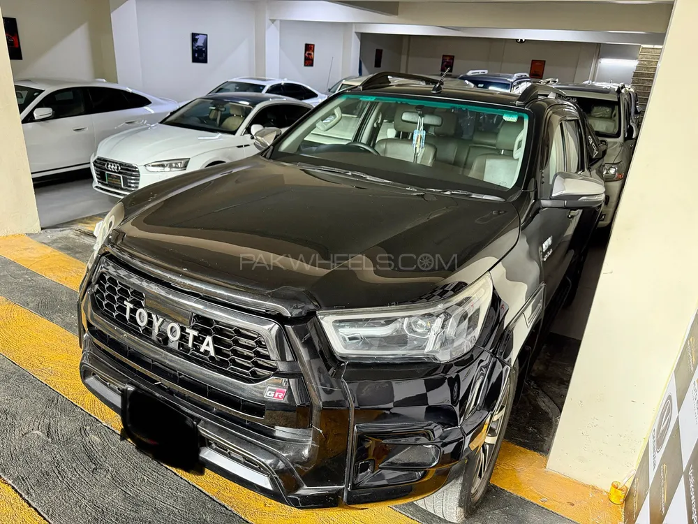 Toyota Hilux 2018 for Sale in Lahore Image-1