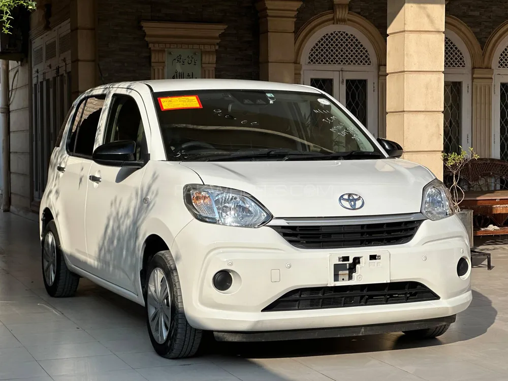 Toyota Passo 2022 for Sale in Peshawar Image-1