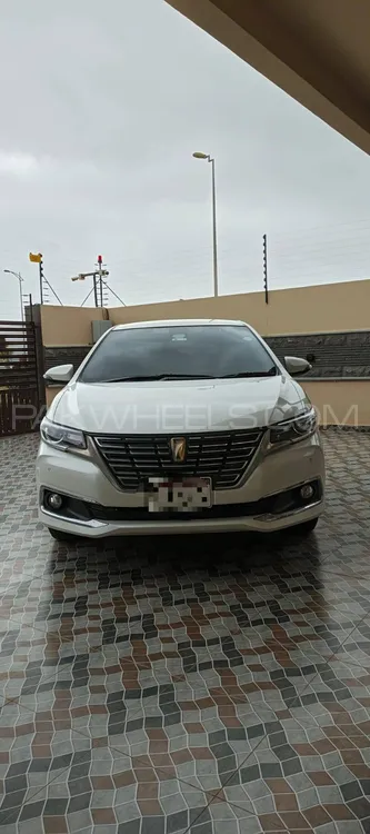 Toyota Premio 2018 for Sale in Karachi Image-1