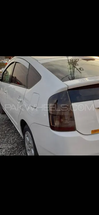Toyota Prius 2007 for Sale in Peshawar Image-1