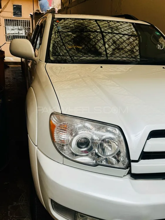 Toyota Surf 2003 for Sale in Karachi Image-1