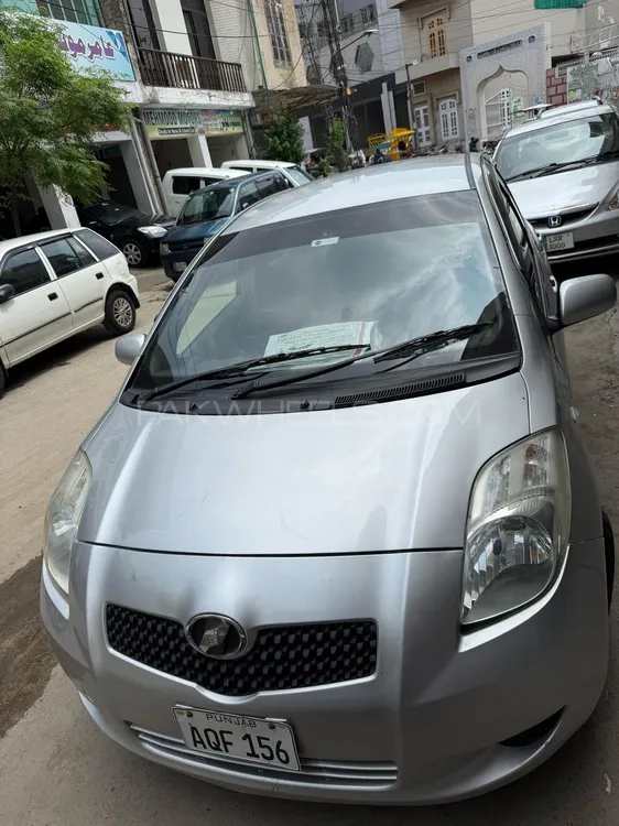 Toyota Vitz 2005 for Sale in Faisalabad Image-1