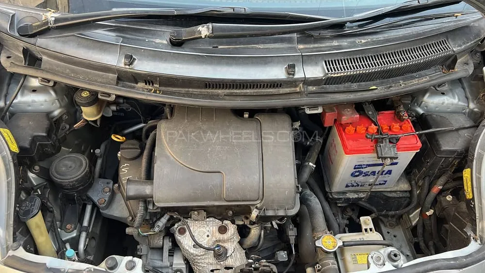 Toyota Vitz 2006 for Sale in Dera ismail khan Image-1
