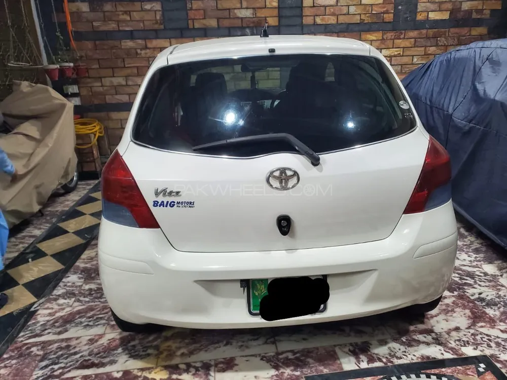 Toyota Vitz 2008 for Sale in Peshawar Image-1