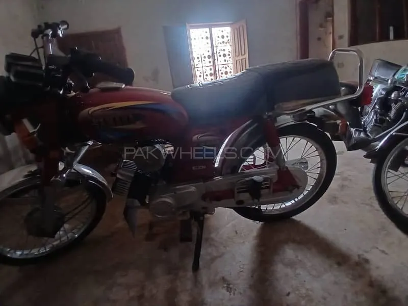 Yamaha 4 YD 100 2004 for Sale Image-1