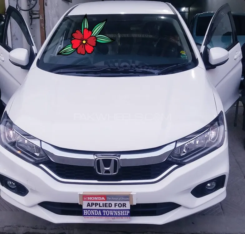 Honda City 2024 for Sale in Lahore Image-1
