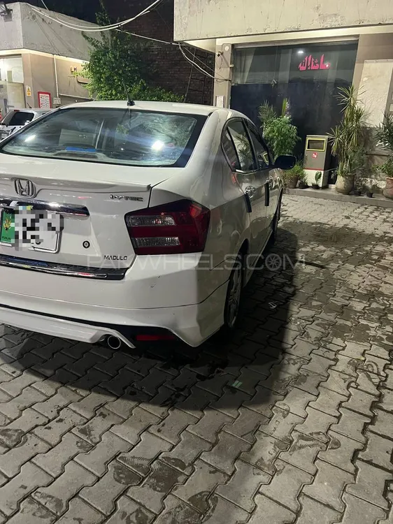 Honda City 2015 for Sale in Lahore Image-1