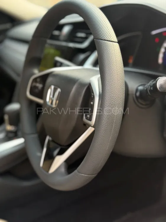 Honda Civic 2018 for Sale in Lahore Image-1