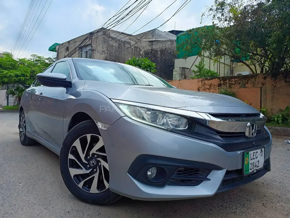 Honda Civic 2017 for Sale in Lahore Image-1