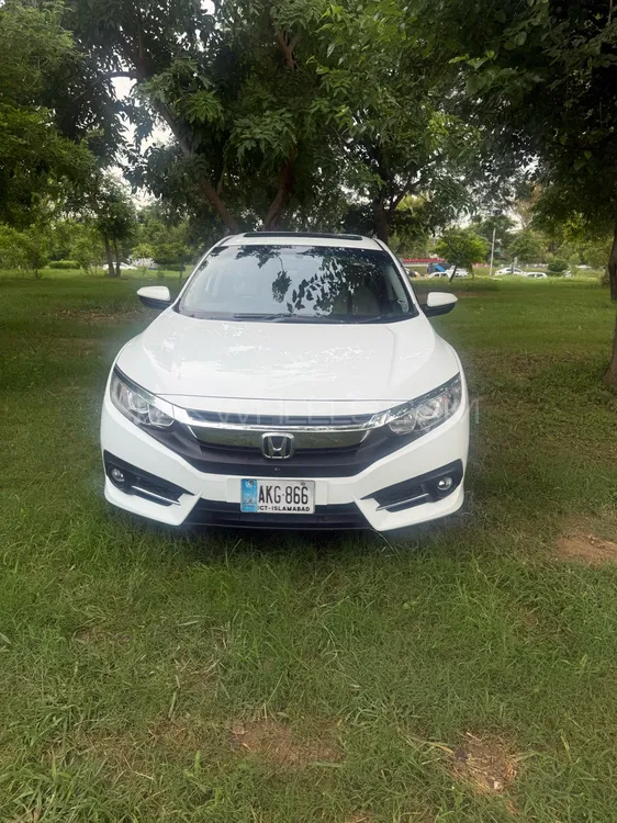 Honda Civic 2018 for Sale in Islamabad Image-1