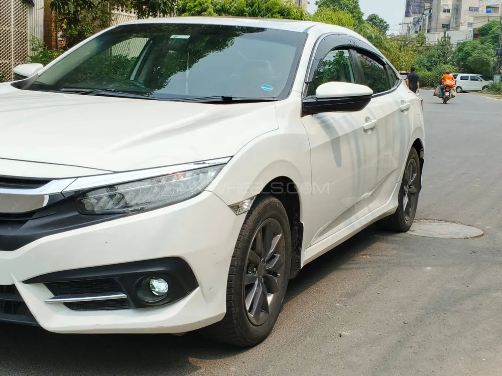 Honda Civic 2021 for Sale in Lahore Image-1