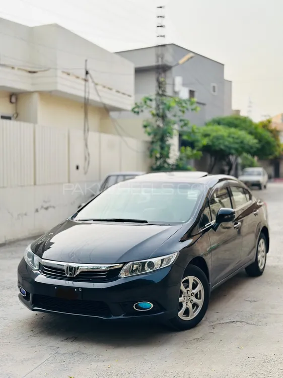 Honda Civic 2013 for Sale in Faisalabad Image-1