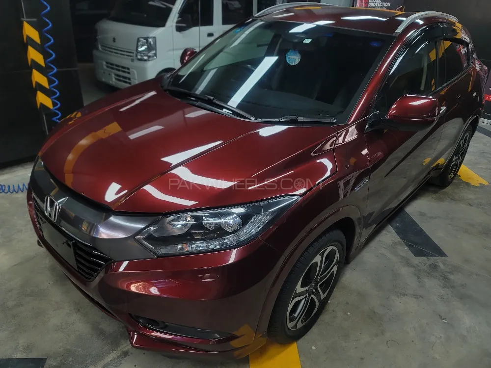 Honda Vezel 2014 for Sale in Karachi Image-1