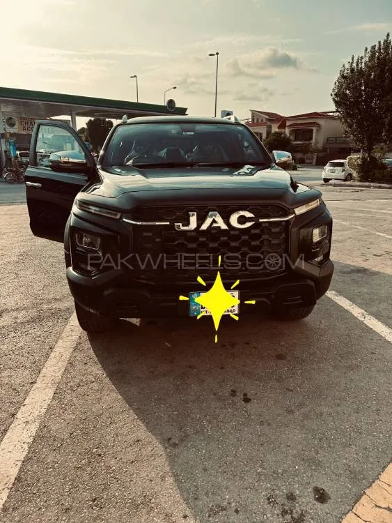 JAC T9 2025 for Sale in Islamabad Image-1