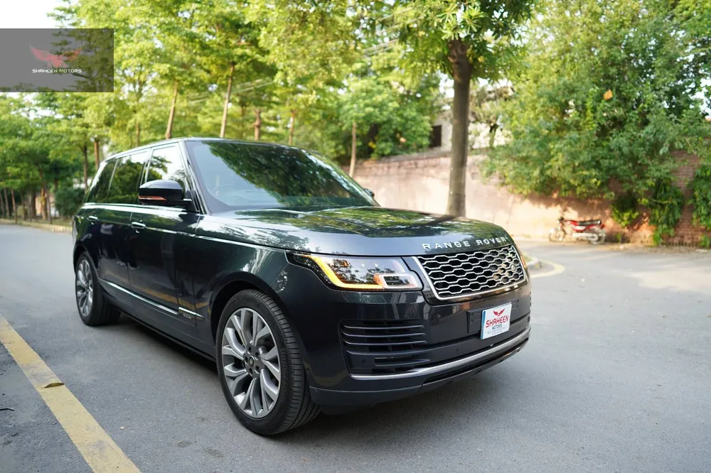 Range Rover Autobiography 2019 for Sale in Lahore Image-1