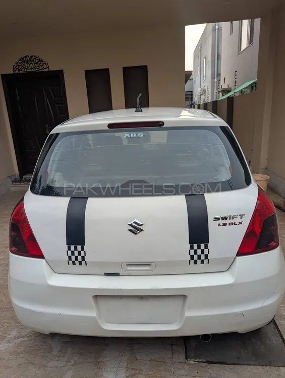 Suzuki Swift 2018 for Sale in Lahore Image-1