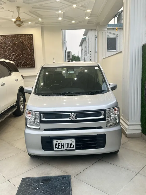 Suzuki Wagon R 2023 for Sale in Lahore Image-1