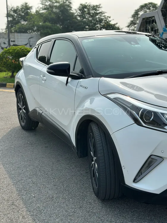 Toyota C-HR 2018 for Sale in Lahore Image-1