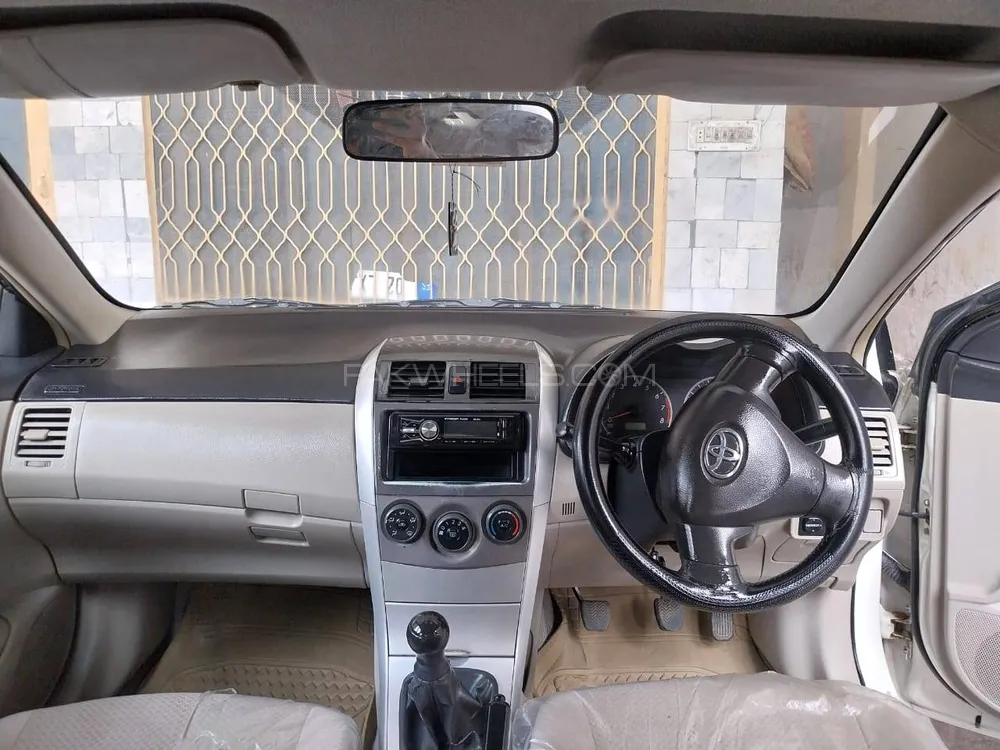 Toyota Corolla 2012 for Sale in Mardan Image-1