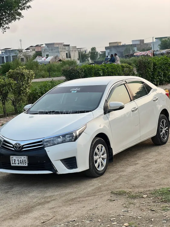 Toyota Corolla 2015 for Sale in Dinga Image-1