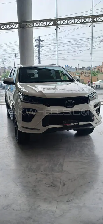 Toyota Fortuner 2024 for Sale in Lahore Image-1