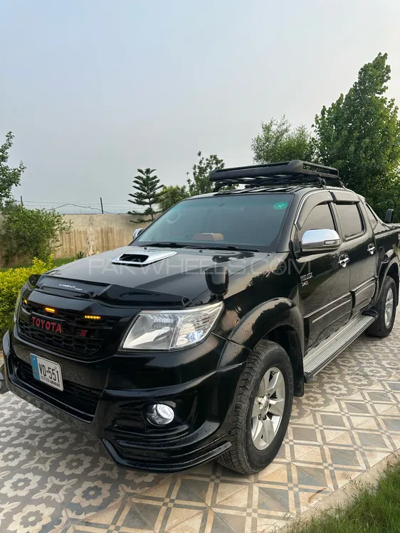 ٹویوٹا ہائیلکس 2012 for Sale in اسلام آباد Image-1