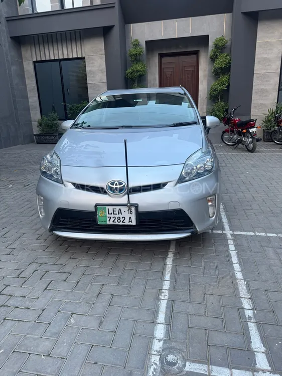 Toyota Prius 2012 for Sale in Lahore Image-1
