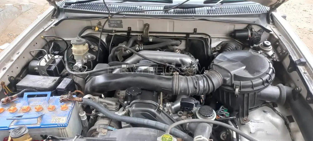 Toyota Surf 1997 for Sale in Karachi Image-1
