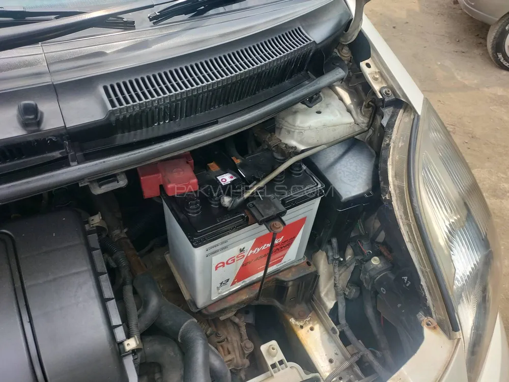 Toyota Vitz 2009 for Sale in Peshawar Image-1