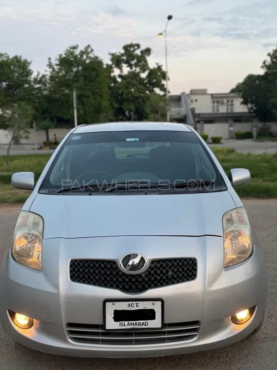 Toyota Vitz 2006 for Sale in Islamabad Image-1