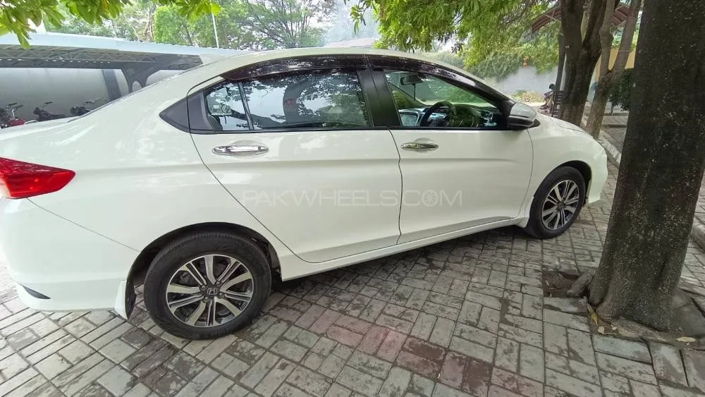 Honda City 2022 for Sale in Islamabad Image-1