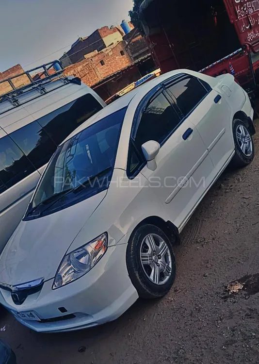 Honda City 2005 for Sale in Lahore Image-1