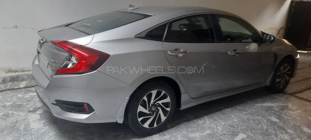 Honda Civic 2017 for Sale in Lahore Image-1