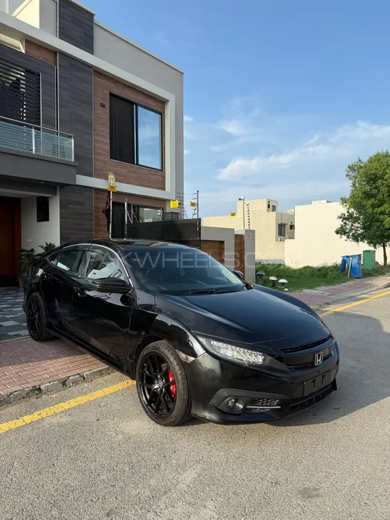 Honda Civic 2021 for Sale in Lahore Image-1