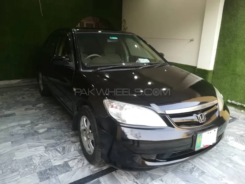 Honda Civic 2004 for Sale in Lahore Image-1