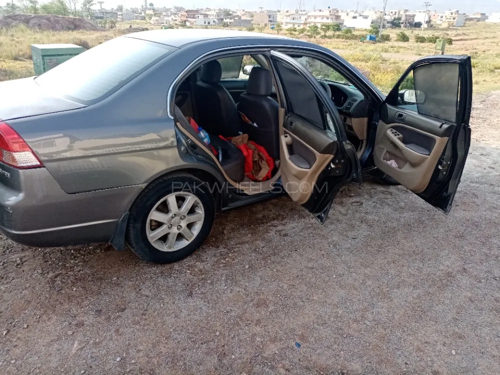 Honda Civic 2004 for Sale in Islamabad Image-1