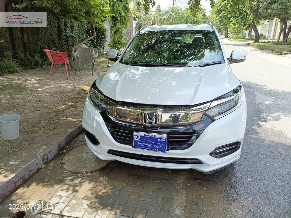 Honda Vezel 2018 for Sale in Gujranwala Image-1