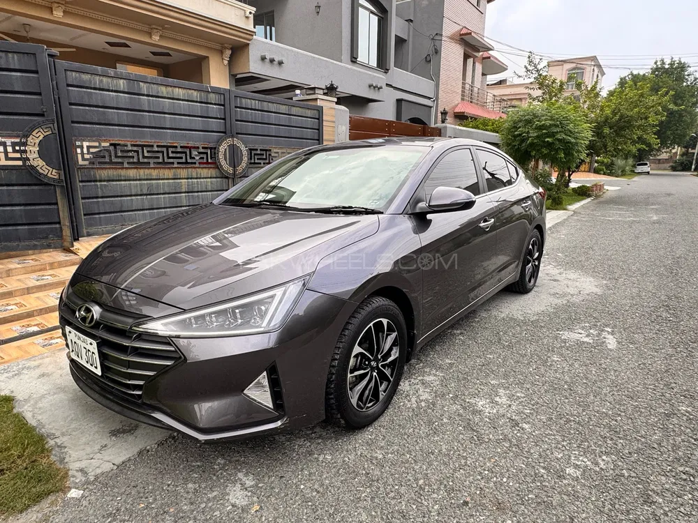 Hyundai Elantra 2023 for Sale in Lahore Image-1