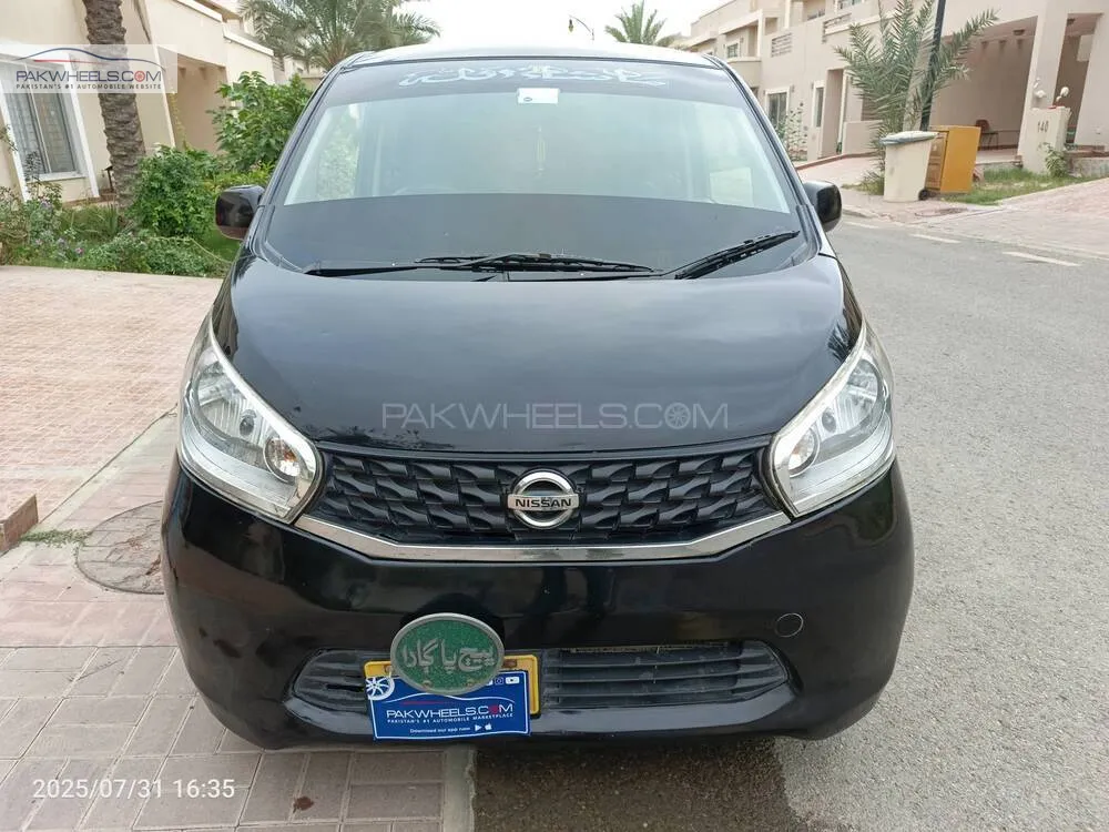 Nissan Dayz 2015 for Sale in Karachi Image-1
