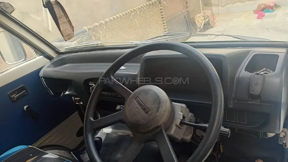 Suzuki Bolan 2017 for Sale in Sahiwal Image-1